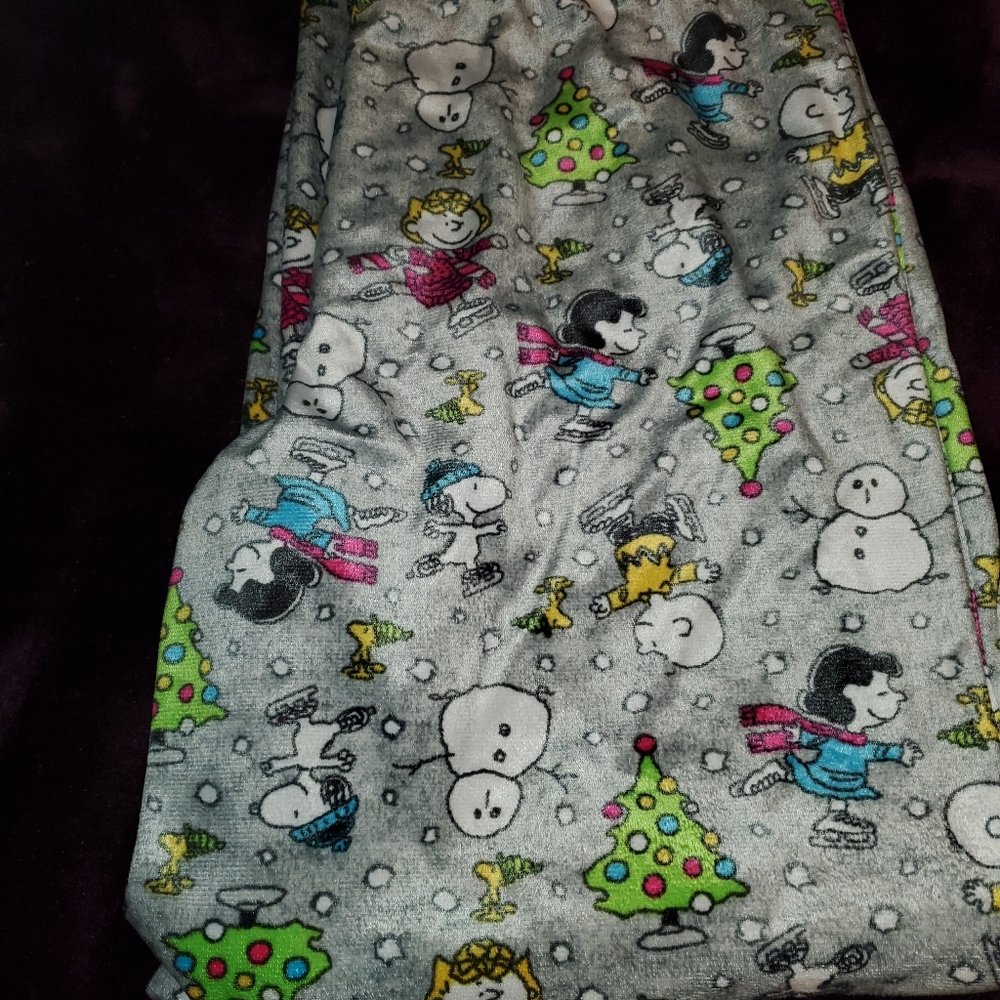 Peanuts Charlie Brown Pajamas